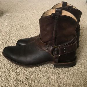 Great all leather Frye boot